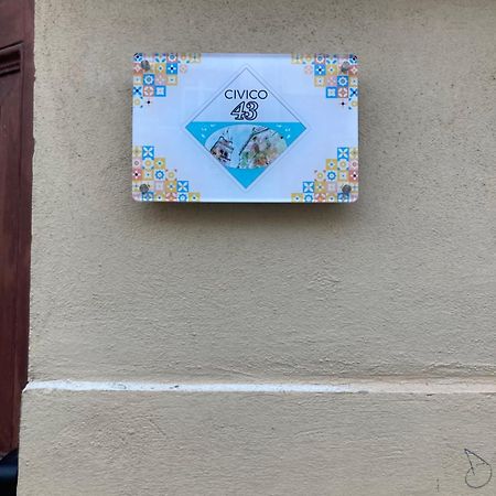 Civico 43 Ξενοδοχείο Μεσίνα Εξωτερικό φωτογραφία